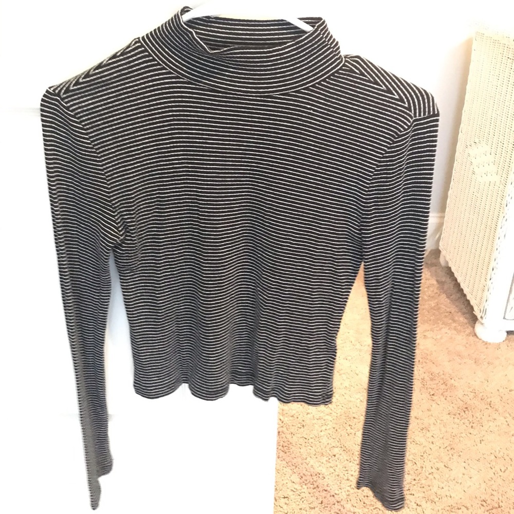 Striped Long Sleeve Crop Top XS NWOT